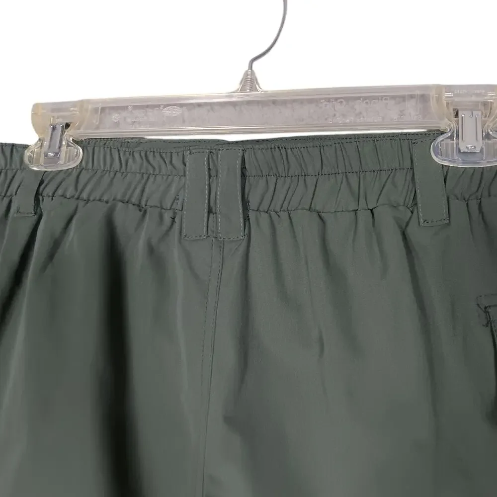 Thrill Olive Green Shorts Size 1X Zip and Button Elastic Waist Sides and Pockets